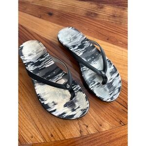 Olukai Hoopio W Women's Flip Flops Sandals Camo Size 8